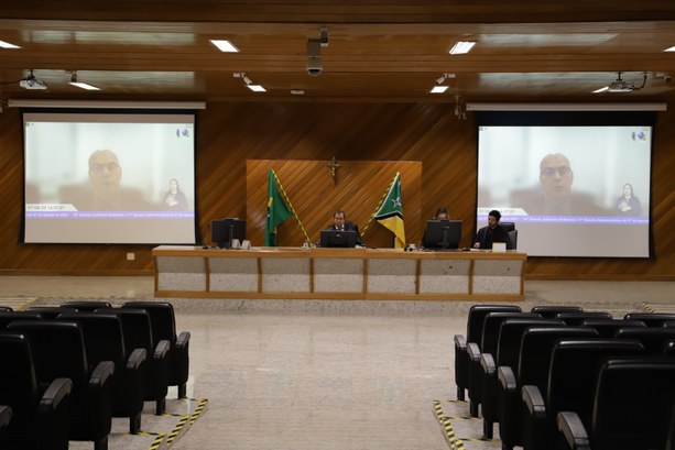 TRE-PR on X: 🤔Já assistiu a uma cerimônia solene de posse? 💁 Hoje, às  14h, toma posse a nova juíza da corte do Tribunal Regional Eleitoral do  Paraná (TREPR), Dra. Flávia da