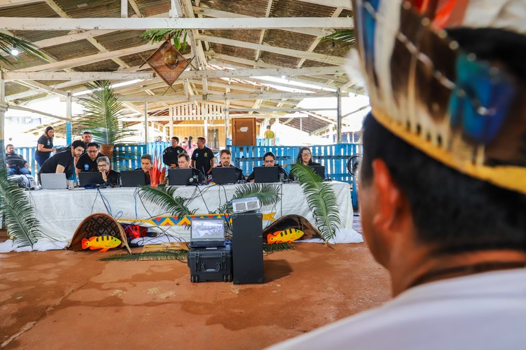 TRE Amapá realiza sessão itinerante na Aldeia do Manga, no extremo norte do Amapá