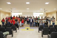 TRE-AP promove palestra sobre cidadania e direitos para alunos da EJA na zona norte de Macapá